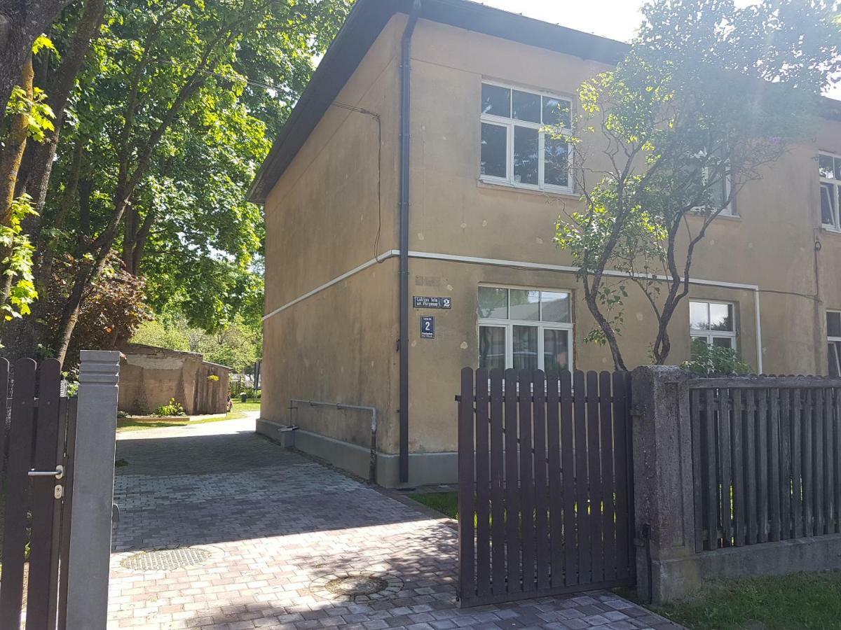 Studio Apartment In Private House Riga Eksteriør billede